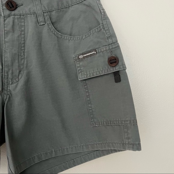 NWT UNIONBAY Womens Juniors Cargo Shorts Size 1 Sage Green - Picture 5 of 14